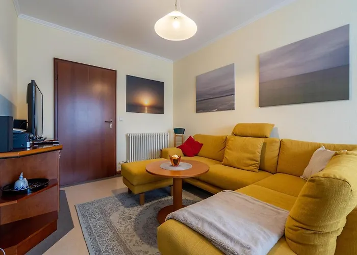 Klassik Appartement mit 2 Schlafzimmern und Balkon im Dachgeschoss 031
